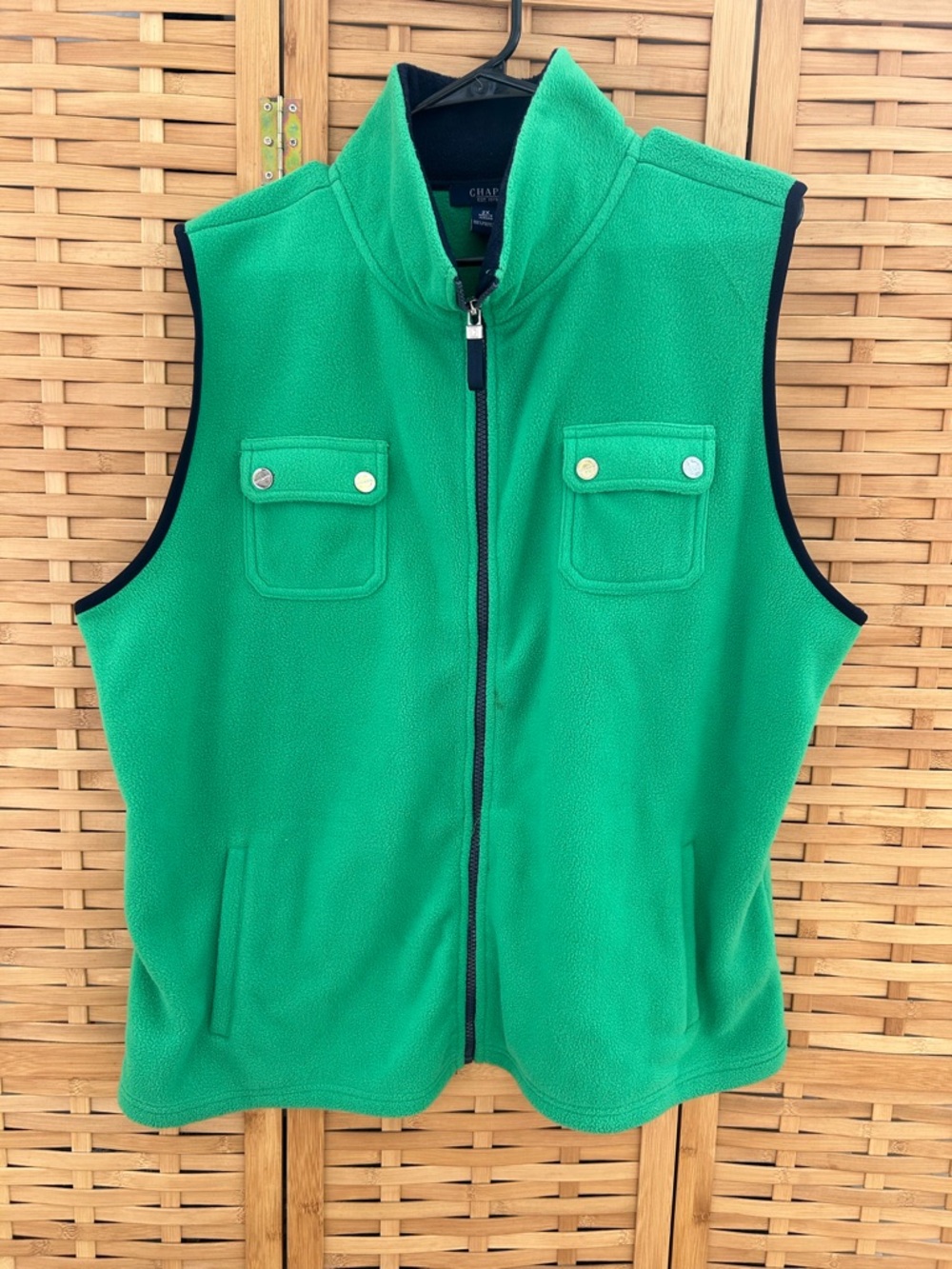 🔥3/$8- Chaps womans Green Fleece Vest